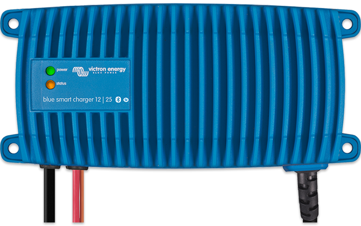 Blue Smart IP67 Charger 24 12 1 Si