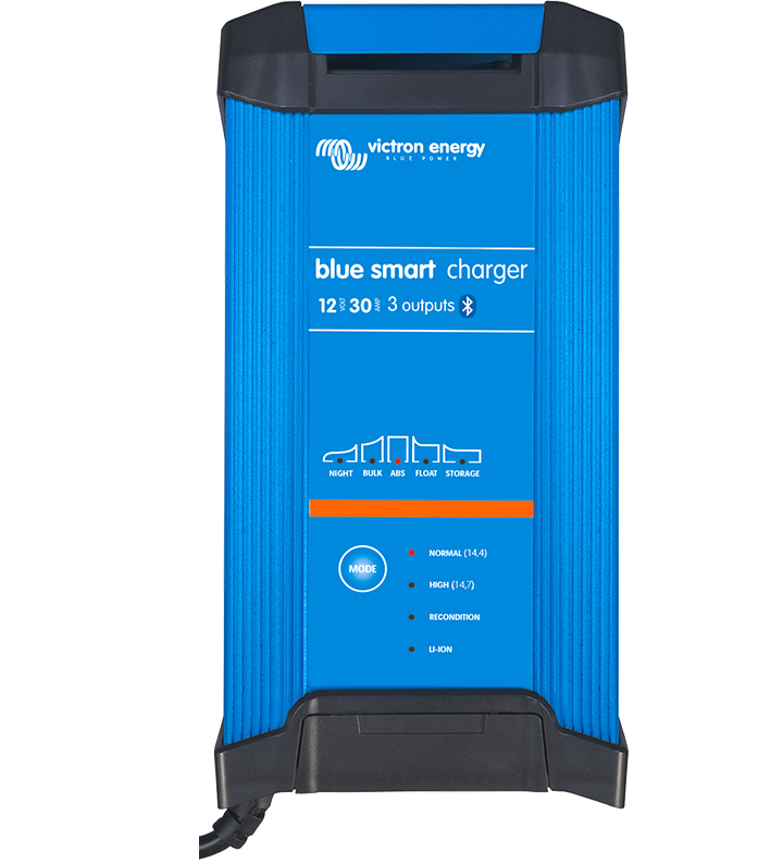 Blue Smart IP22 Charger 24 8 1